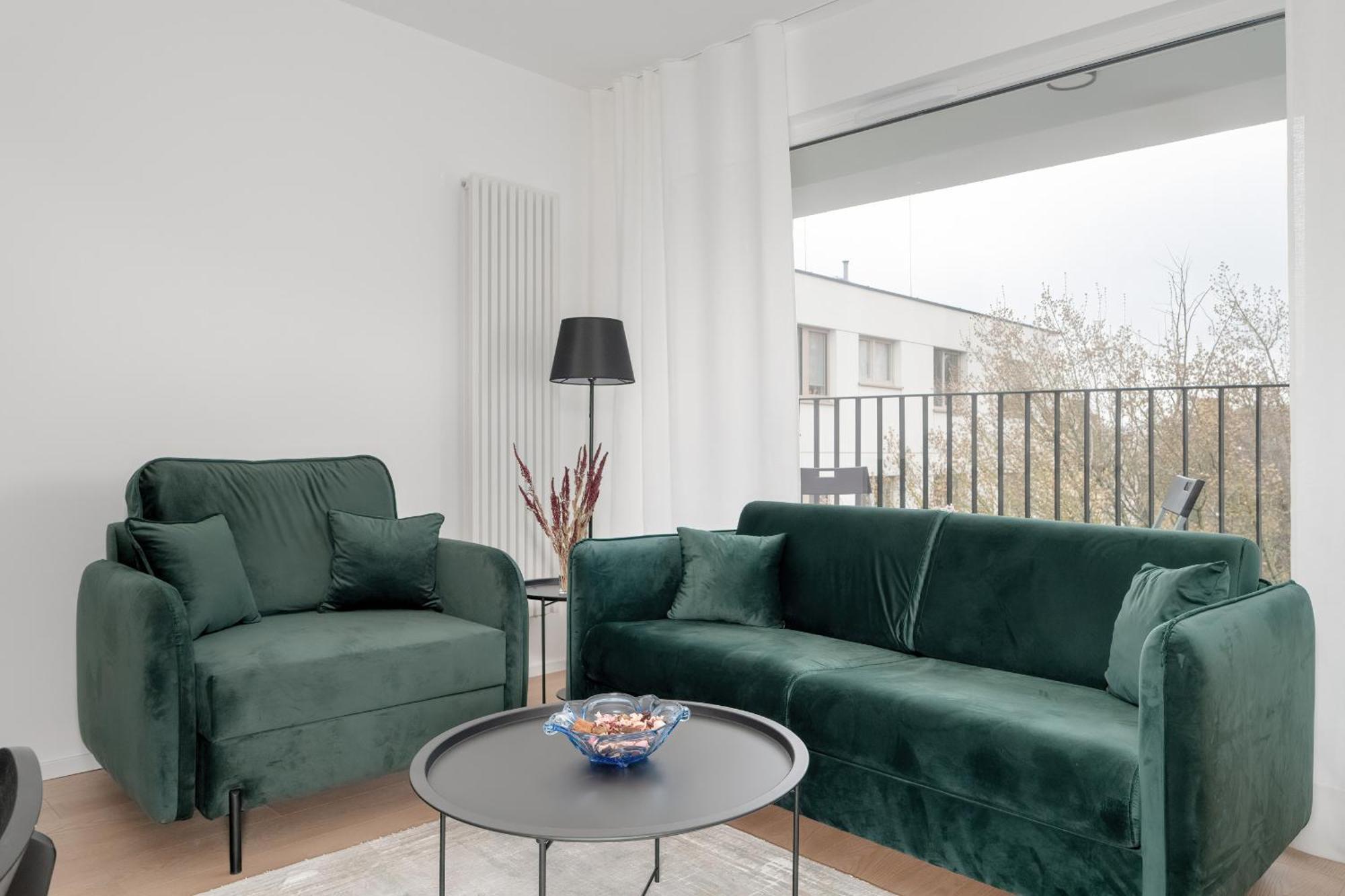 Spacious Apartment With Balcony By Rent Like Home Познань Экстерьер фото